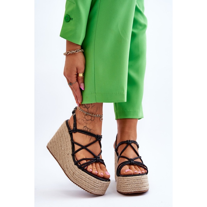 Sandali Alla Moda Con Zeppa Con Treccia Nero Nessia 1