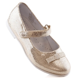 Ballerine da bambina laccate con velcro dorato Kornecki 6493 d'oro 1