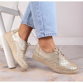 Scarpe da donna comode in pelle dorate Helios 401 d'oro 1