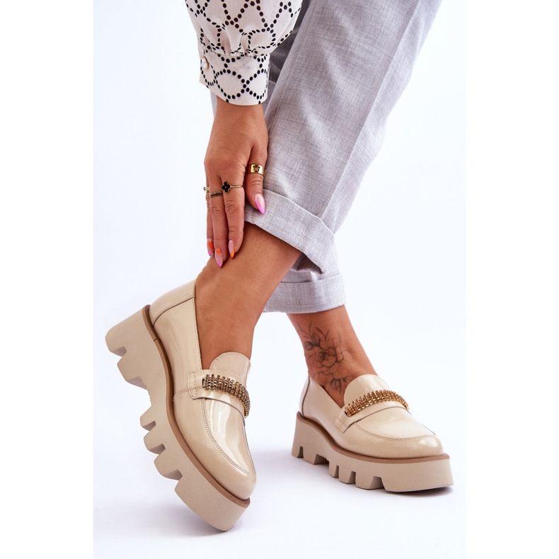 Mocassini Alla Moda Sulla Piattaforma Con Decorazione Laura Messi 2600 Beige 2