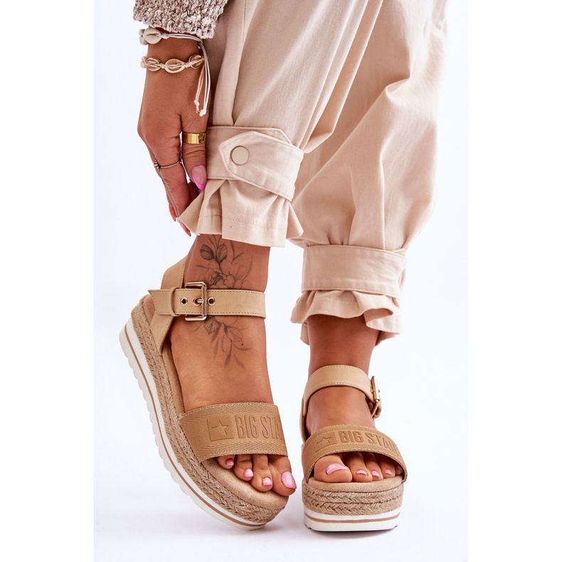 Sandali con plateau comodi da donna Big Star LL274872 Beige marrone 1
