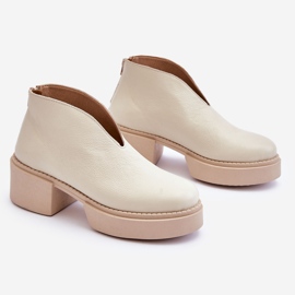 Stivali di pelle su tacchi massicci Nicole 2795/054 Beige chiaro 1