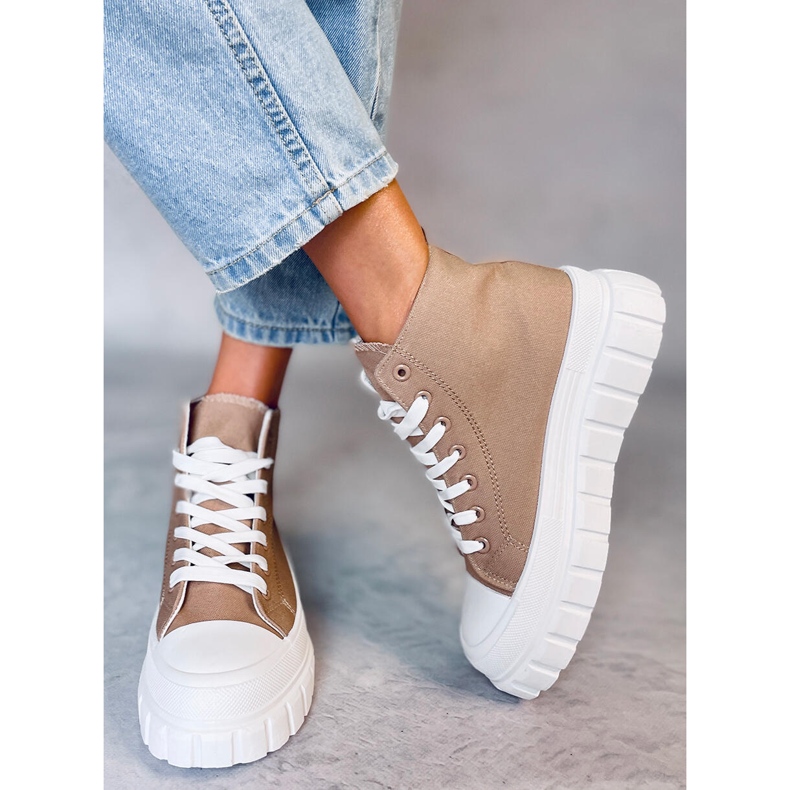 Sneaker Berdi color cachi beige 1