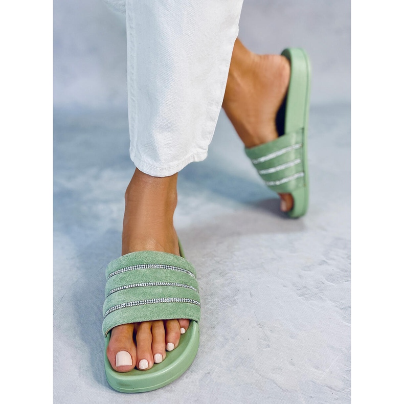 BM Ciabatte Lynne Green con strass verde 1