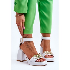 Lewski Shoes Sandali in camoscio da donna su tacchi massicci Leewski Shoes 3207 Bianco 1