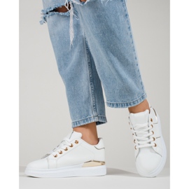 Scarpe sportive da donna bianche e oro Sneakers Shelovet bianco 2