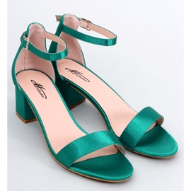 Sandali con tacco basso di Clarence Green verde 1