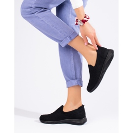 Scarpe sportive in tessuto leggero nero T.Sokolski 1