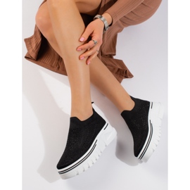 Scarpe sportive nere in tessuto con suola spessa di T.Sokolski nero 1