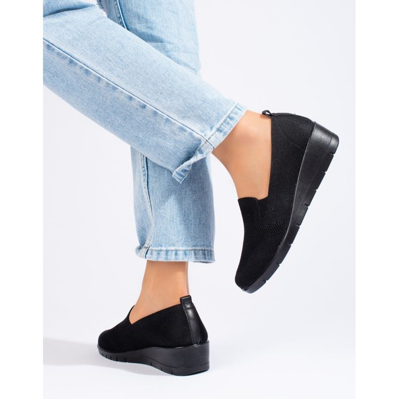 Scarpe con zeppa sportive in tessuto nero di T.Sokolski 1