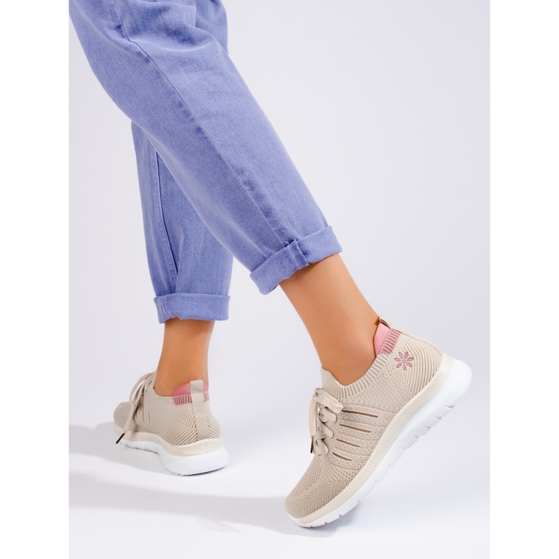 Classiche scarpe sportive stringate T.Sokolski beige 1