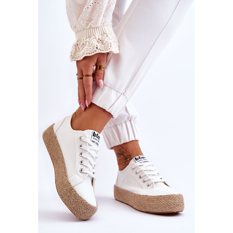 Sneakers intrecciate alla moda Lee Cooper LCW-23-31-1796L Bianche bianca 2