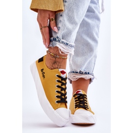 Lee Cooper LCW-23-44-1649L Sneakers da donna gialle giallo 1