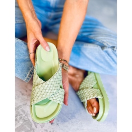 Ciabatte da donna Norma Green verde 1