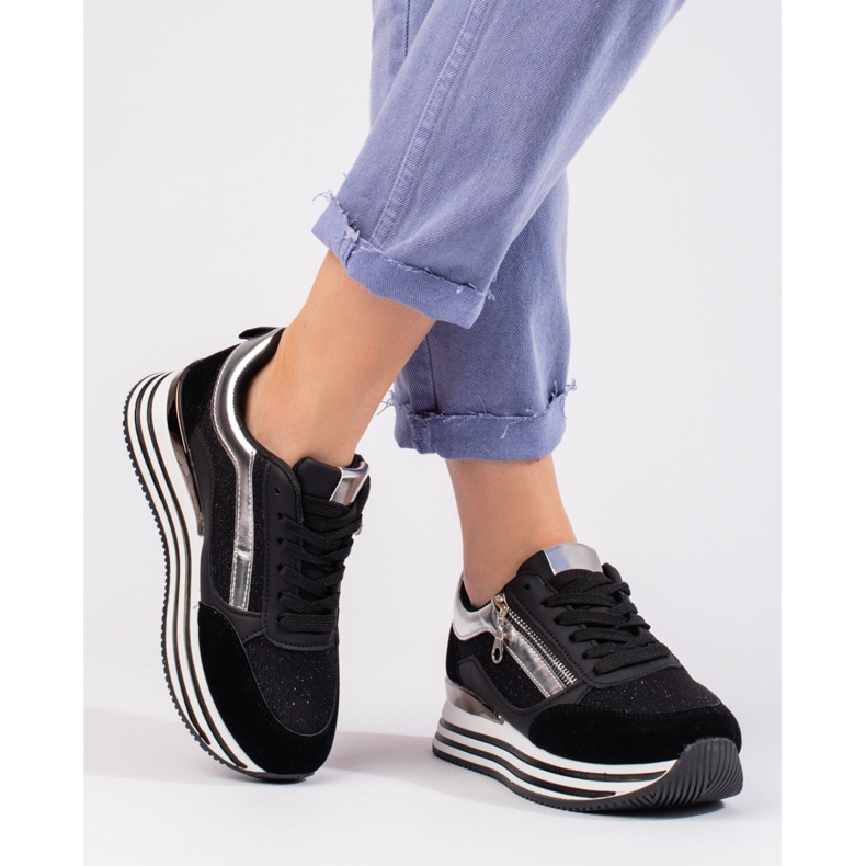 Sneakers nere sulla piattaforma Shelovet nero 2