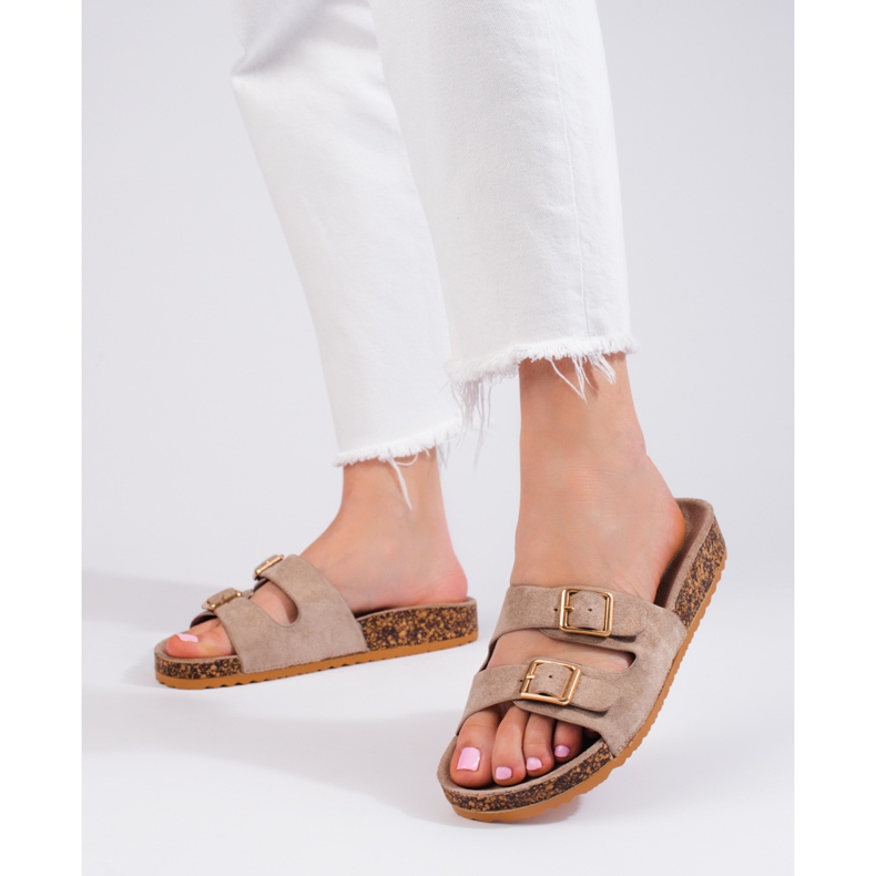 Ciabatte da donna beige scuro con fibbie Shelovet 1