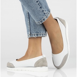 Ballerine da donna in pelle traforata Filippo Dp4524/23 bianco bianca 9