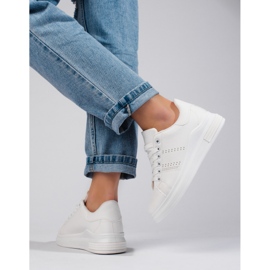 Scarpe sportive bianche sneakers sulla piattaforma Shelovet bianco 2