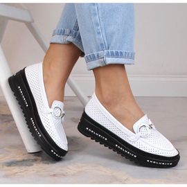 Comode scarpe slip-on traforate in pelle bianche S.Barski LR27750 bianco 1