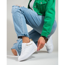 Sneakers bianche con zeppa nascosta di Shelovet bianco 1