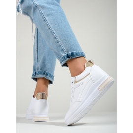 Sneakers bianche con zeppa nascosta di Shelovet bianco 2