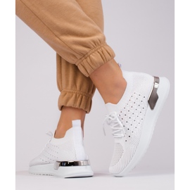 Scarpe sportive traforate bianche Shelovet bianca 1