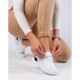 Scarpe sportive traforate bianche Shelovet bianca 2