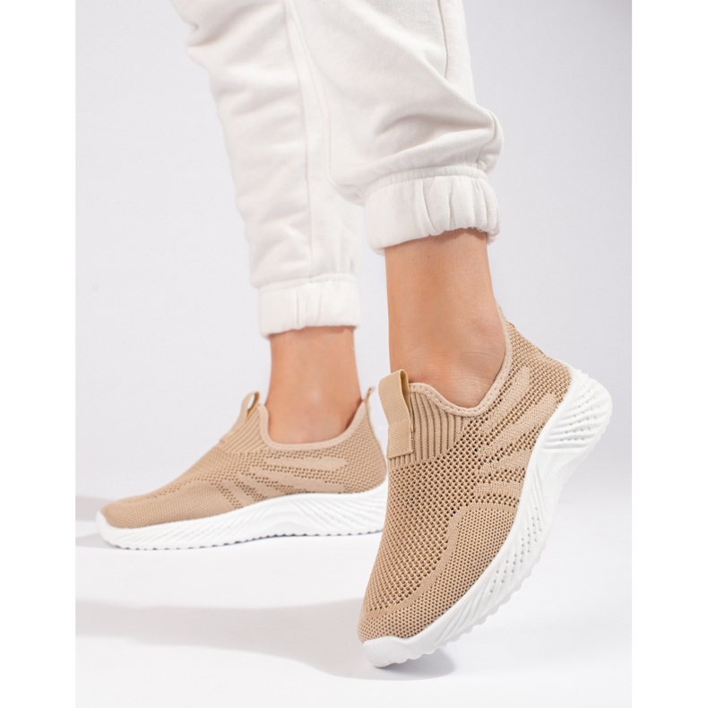 Scarpe sportive traforate da donna Shelovet beige 2
