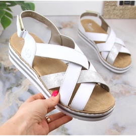 Sandali con zeppa da donna comodi in pelle bianchi Rieker V0279-80 bianco 2