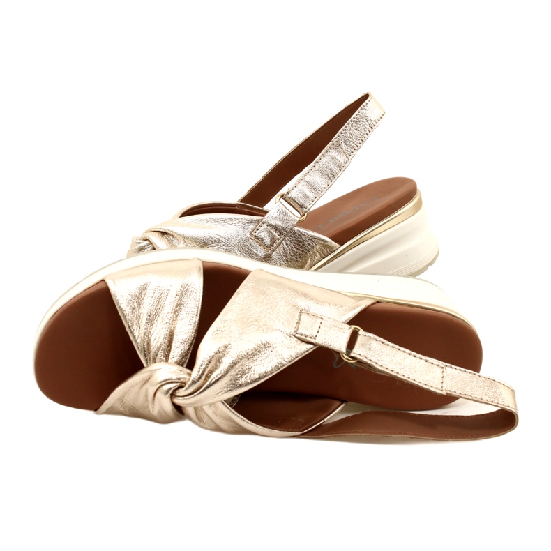 Caprice Sandali in pelle di metallo Platino 9-28300-20 959 d'oro 7