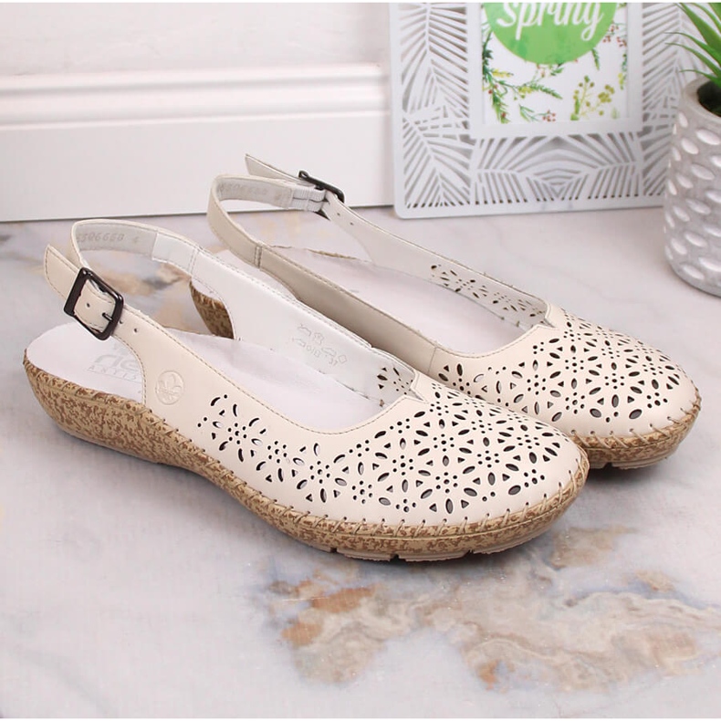 Sandali traforati comodi in pelle beige Rieker 44861-60 1