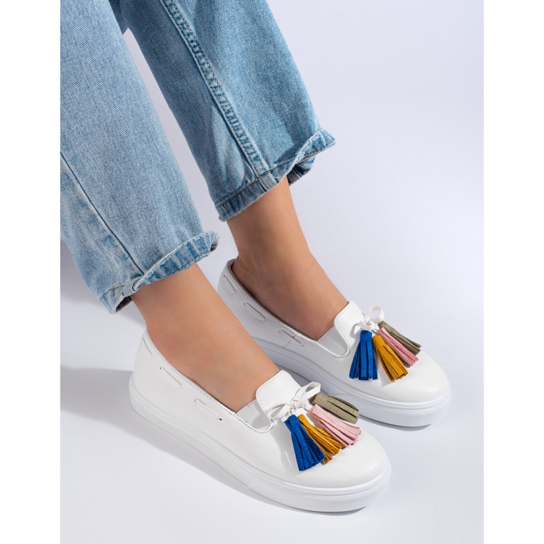 Slip-on Shelovet in camoscio bianco con frange 1