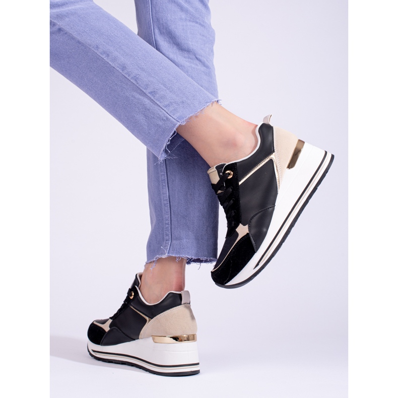 Sneakers nere con zeppa di Shelovet nero 1