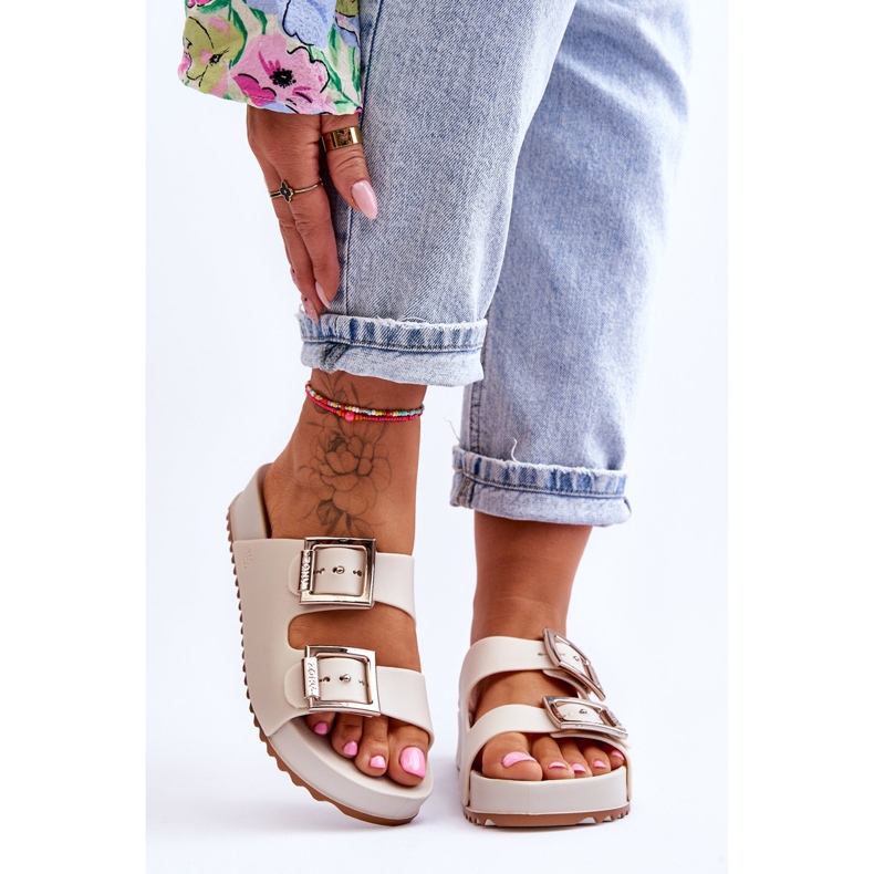 Pantofole lisce da donna ZAXY HH285149 beige chiaro 1