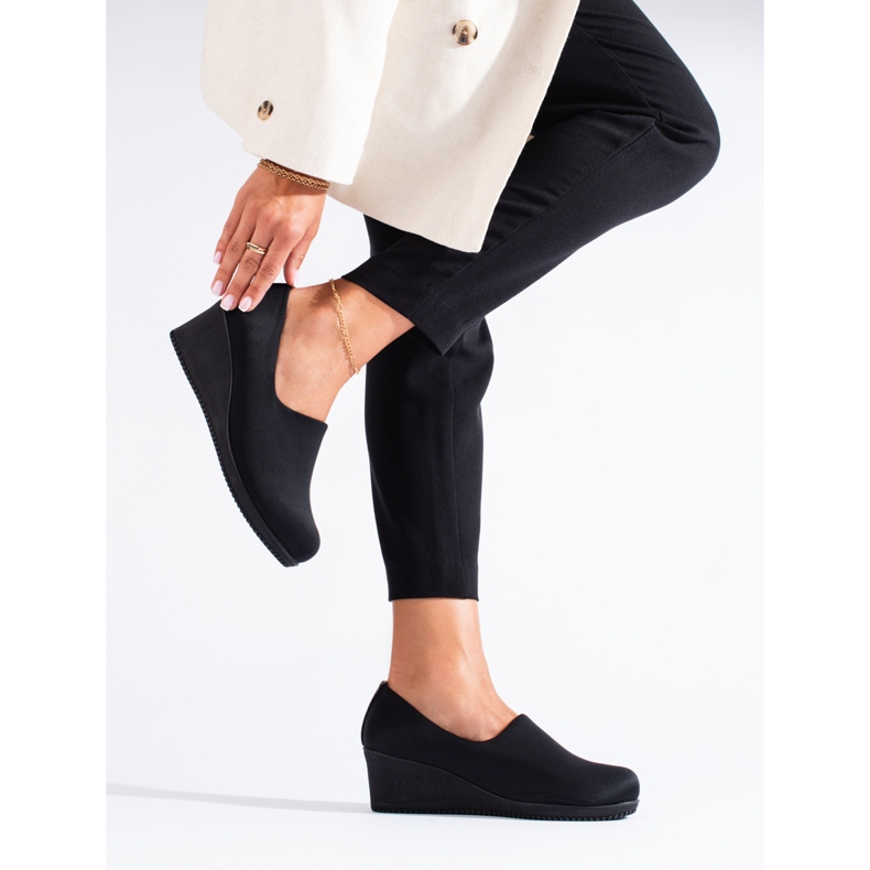 Scarpe con zeppa in tessuto nero di T.Sokolski 1