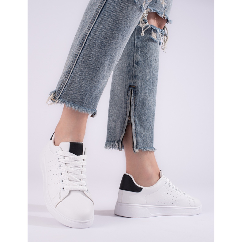 Scarpe sportive bianche da donna Shelovet bianca 1