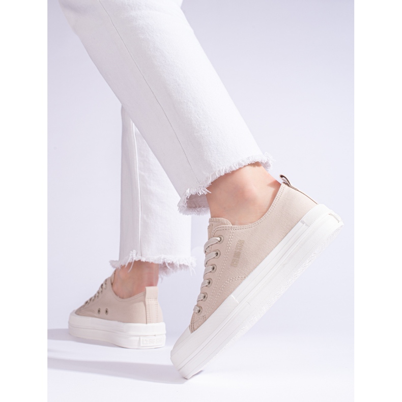 Sneakers da donna sulla piattaforma beige Big Star LL274969 1