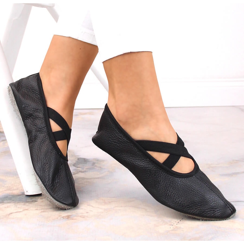Ballerine da donna in pelle con elastici neri Nazo nero 1