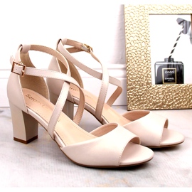 Sergio Leone Sandali alla moda con tacco alto Beige Perła SK862 1
