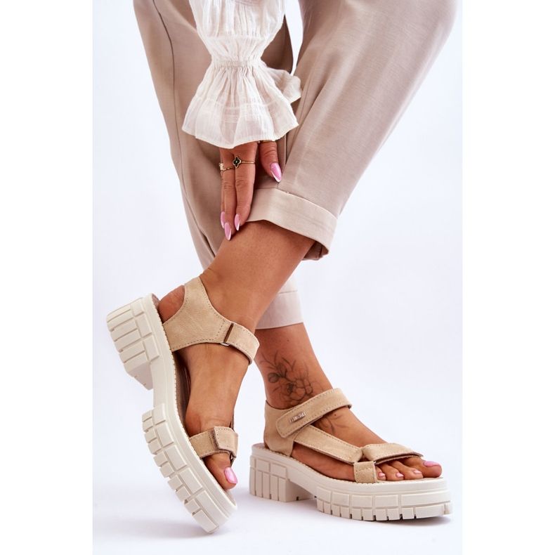 Sandali da donna in pelle scamosciata Big Star LL276036 Beige 2