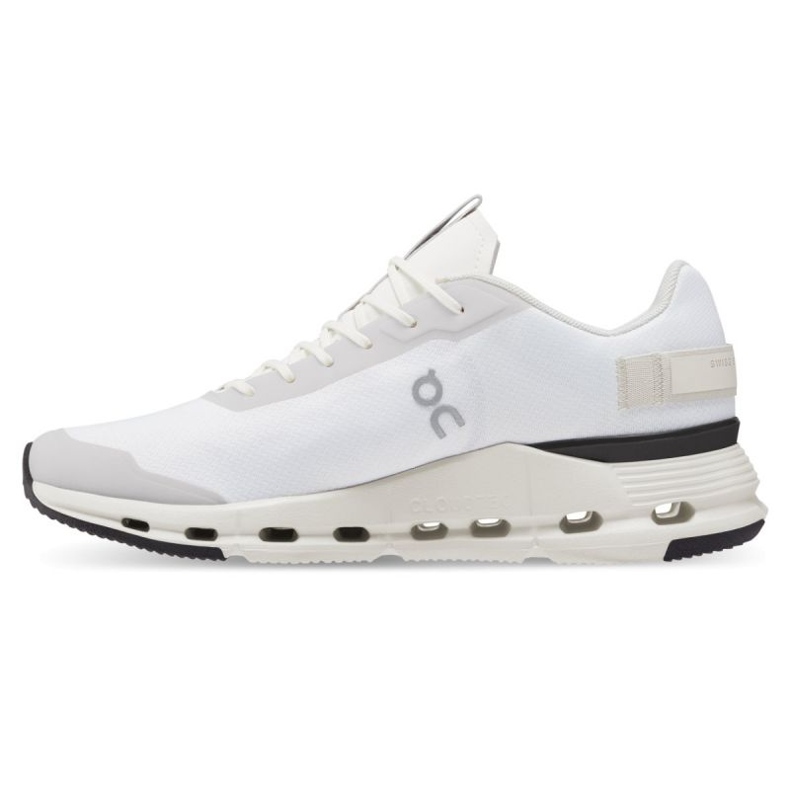 On Running Scarpe da corsa Cloudnova Form 2698478 bianco 1