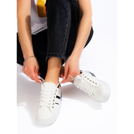 Scarpe sportive da donna bianche Shelovet bianco 2