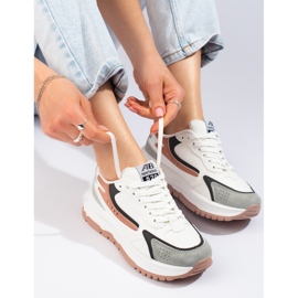 Sneakers da donna su suola spessa Shelovet bianco bianca 1