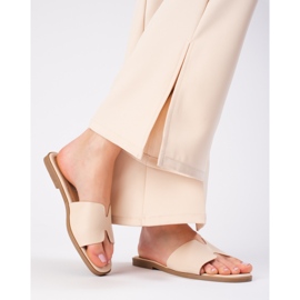 Pantofole classiche beige realizzate in ecopelle Shelovet 1