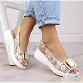 Sandali comodi da donna con zeppa in pelle beige S.Barski BN291 1