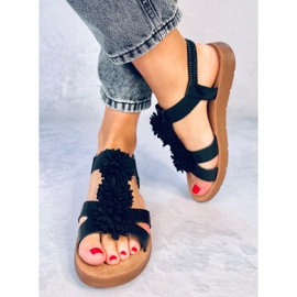 BM Sandali Astaire con fiore nero 1