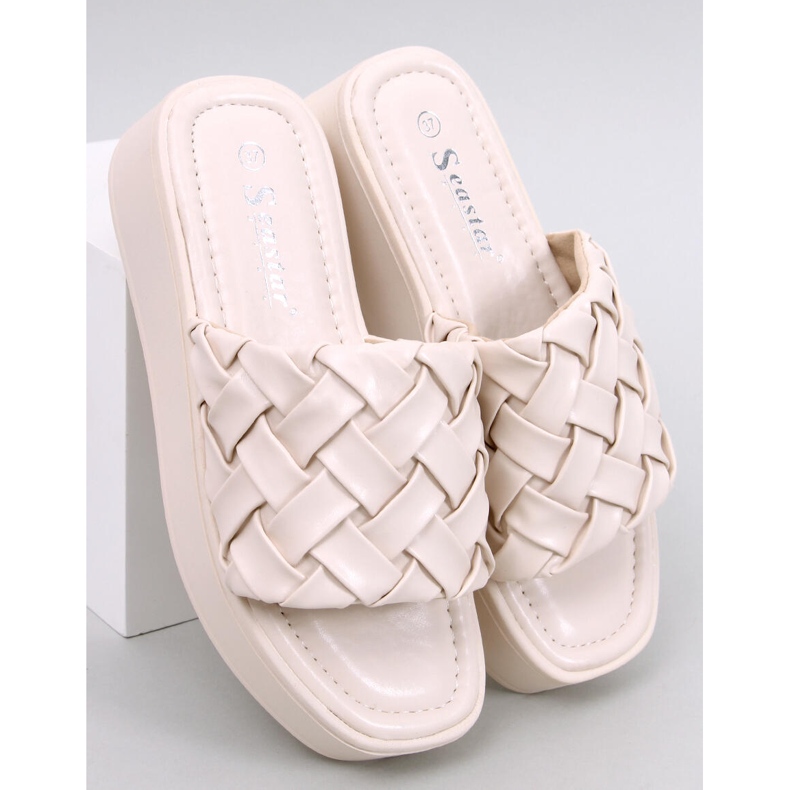 BM Sandali con zeppa Inaba beige 1