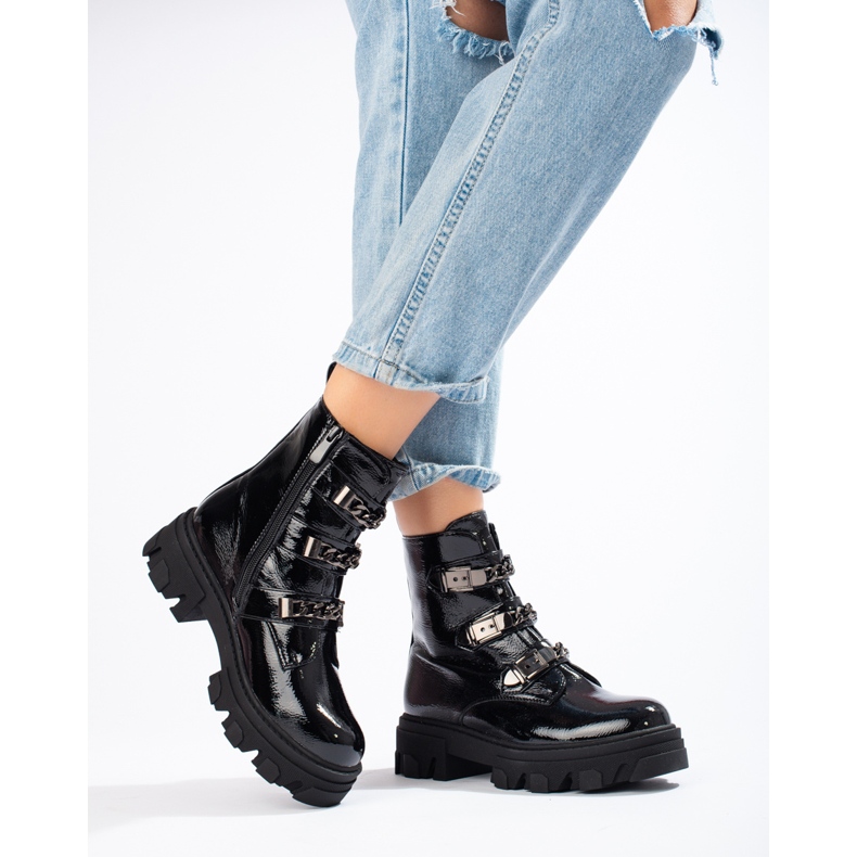 Stivaletti Shelovet da donna classici bassi realizzati in camoscio ecologico nero 1