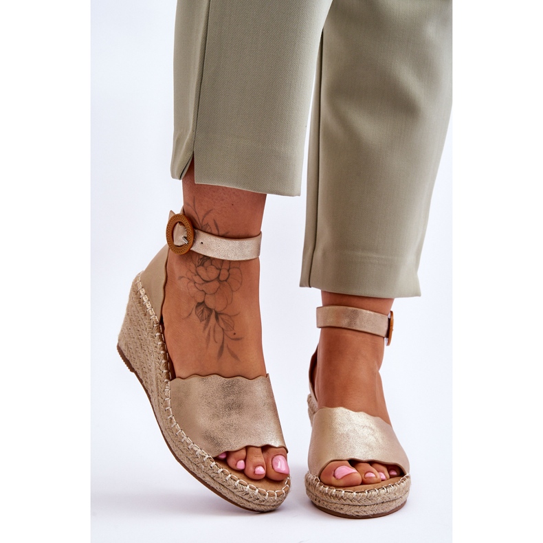 Sandali Con Zeppa In Pelle Scarpa Comfort Golden Verola d'oro 1