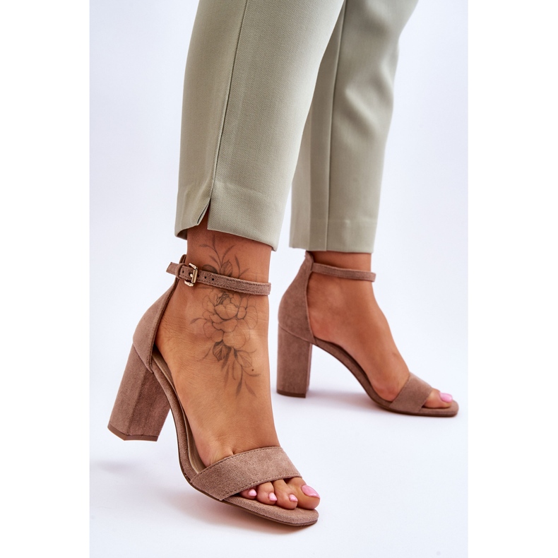 PE1 Sandali Classici Da Donna In Pelle Scamosciata Marrone Passo 2